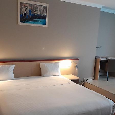 זבנטם Hotel Taormina Brussels Airport מראה חיצוני תמונה