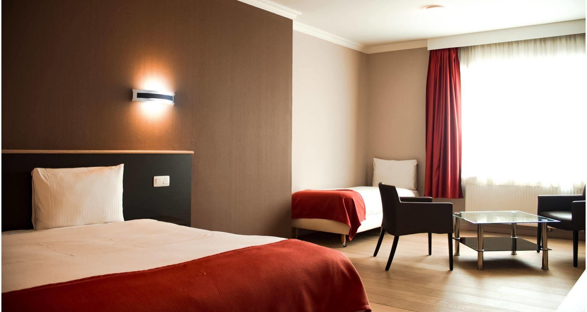 זבנטם Hotel Taormina Brussels Airport מראה חיצוני תמונה